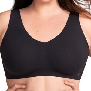 Honeylove | Classic Black Liftwear Full Coverage
V-Neck Bra (Size 2X)